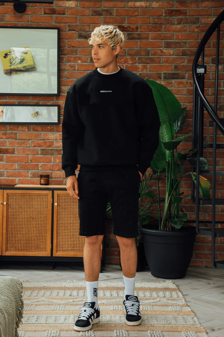 Black Statement RMDY. Crewneck